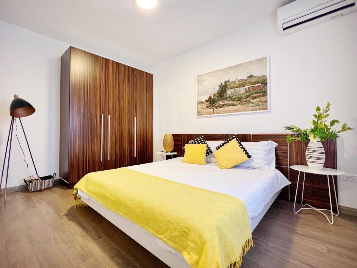 Novigrad Istria Apartments Teodora Maria מראה חיצוני תמונה