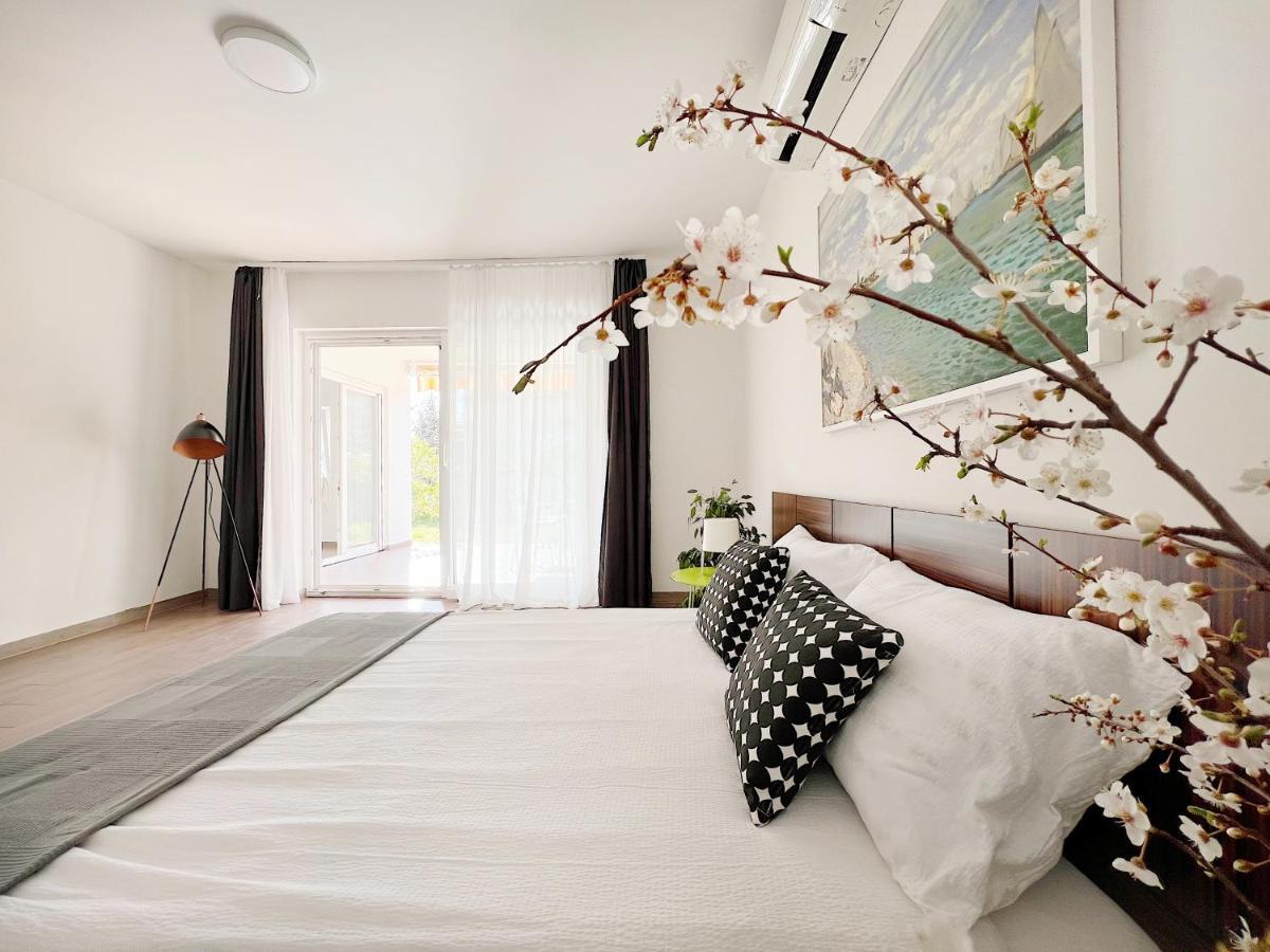 Novigrad Istria Apartments Teodora Maria מראה חיצוני תמונה