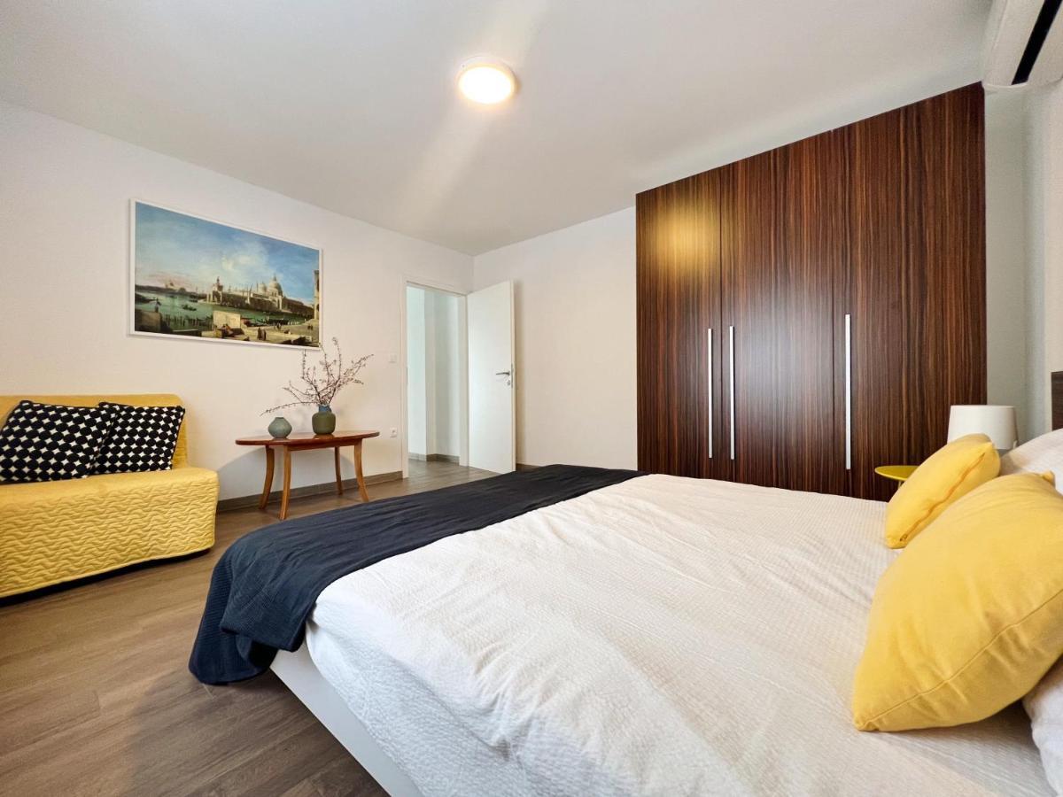 Novigrad Istria Apartments Teodora Maria מראה חיצוני תמונה