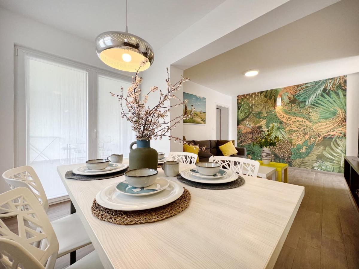 Novigrad Istria Apartments Teodora Maria מראה חיצוני תמונה