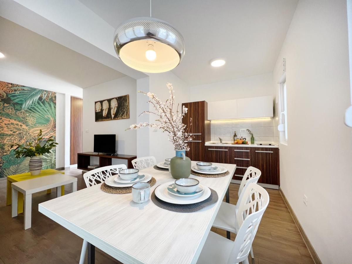 Novigrad Istria Apartments Teodora Maria מראה חיצוני תמונה