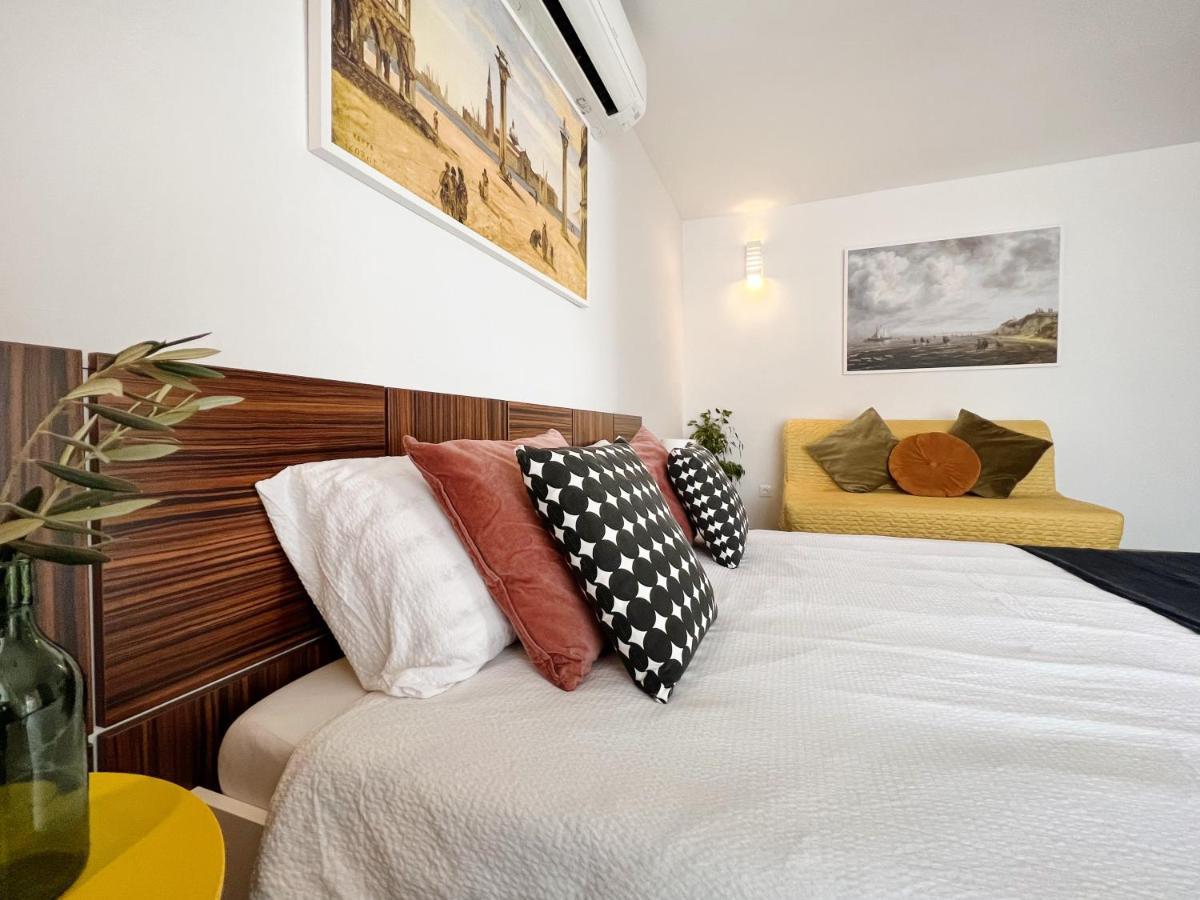 Novigrad Istria Apartments Teodora Maria מראה חיצוני תמונה