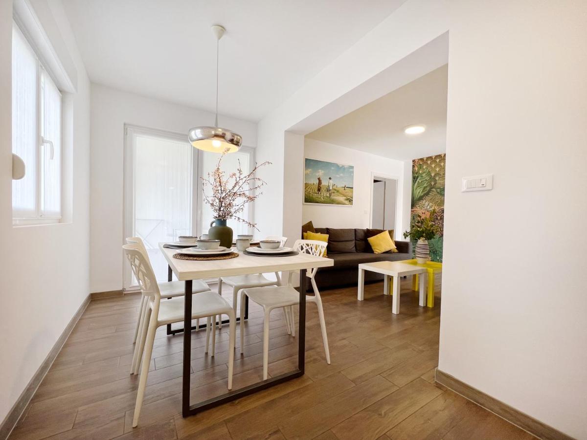 Novigrad Istria Apartments Teodora Maria מראה חיצוני תמונה